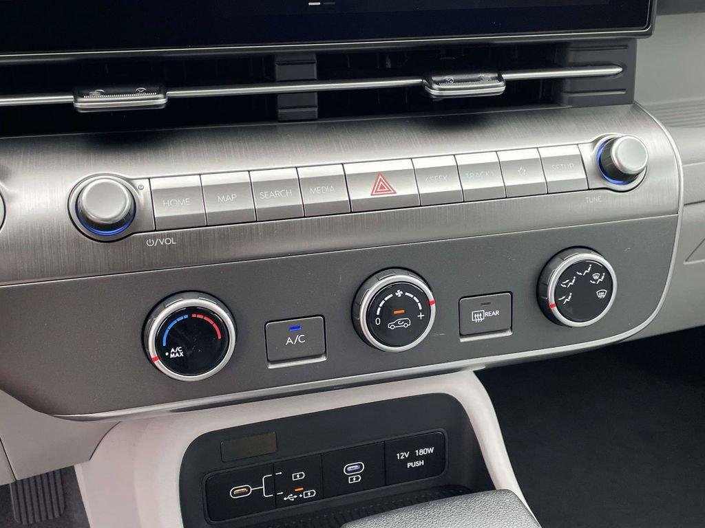 New 2026 White Hyundai SE FWD image 44