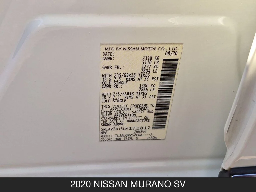 Used 2020 White Nissan SV image 25