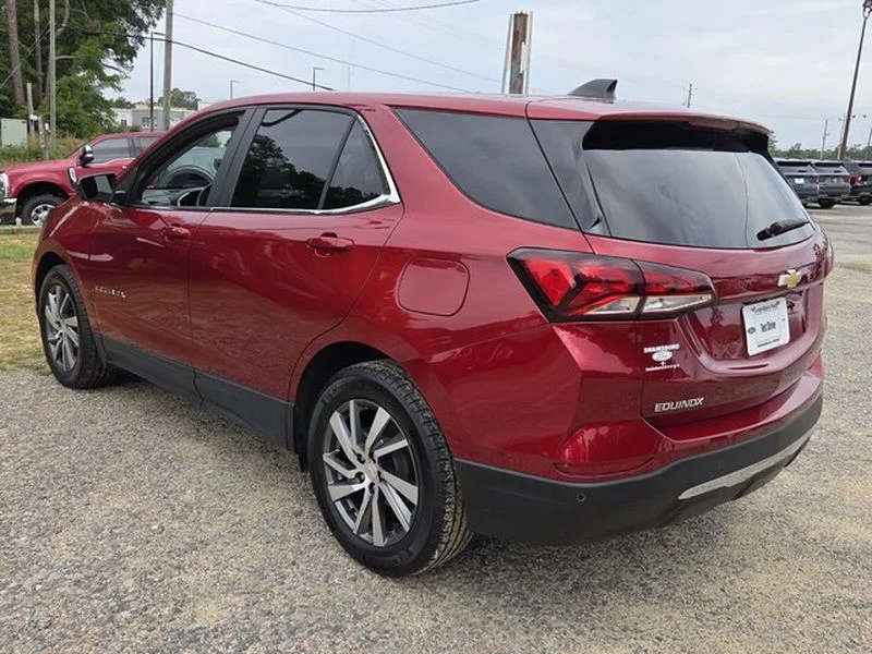 Used 2024 Radiant Red Chevrolet LT image 11