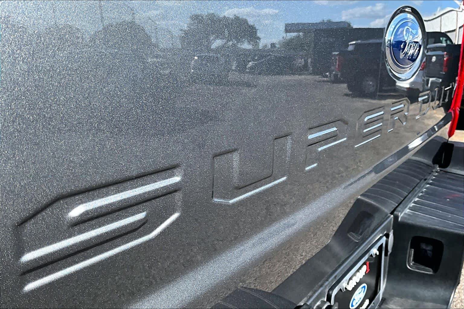 Used 2024 Carbonized Gray Ford LARIAT image 12