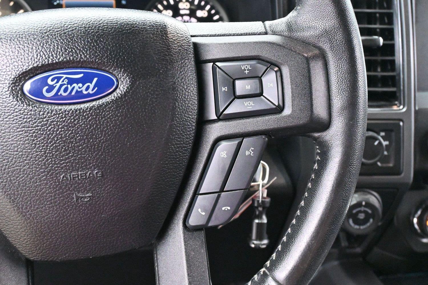 Used 2018 Oxford White Ford XLT image 20