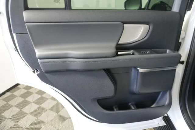 New 2027 Star White Metallic Tri-Coat Ford Active image 26