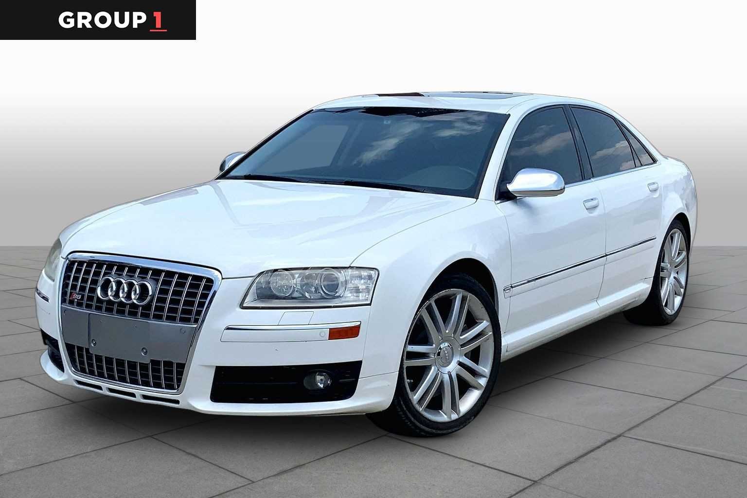 Pre-Owned 2007 Audi S8 With Navigation &amp; AWD - Offsite Location