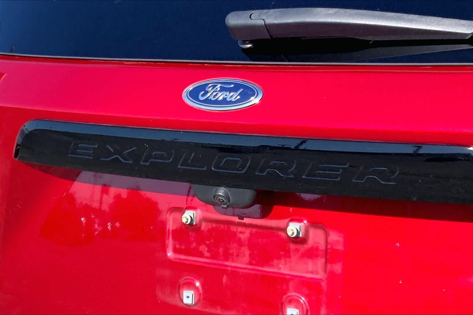 Used 2020 Rapid Red Metallic Tinted Clearcoat Ford ST image 28