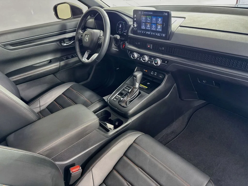 Used 2025  Honda Sport-L image 37