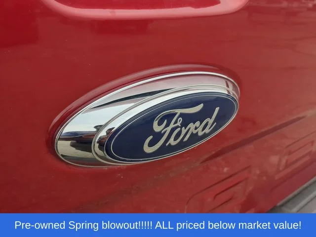 Used 2020 Red Ford XLT image 12