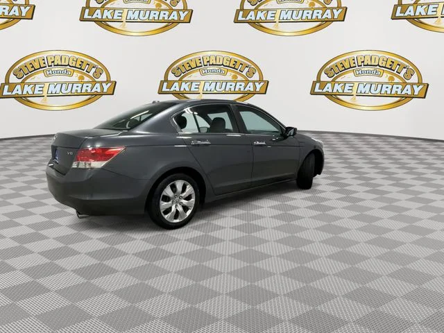 Used 2009 Alabaster Silver Metallic Honda EX-L image 4