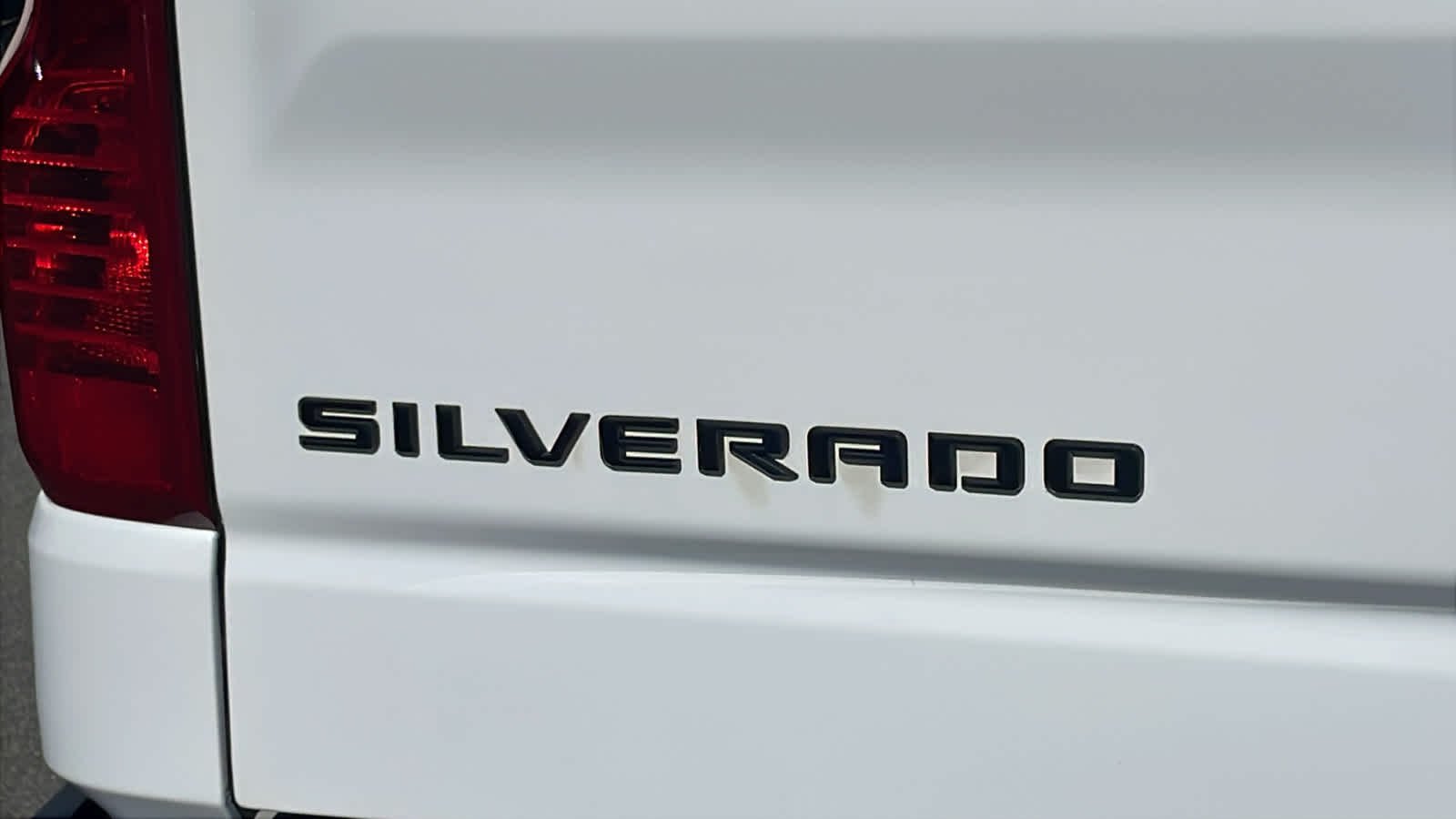 Used 2023 Summit White Chevrolet Custom Trail Boss image 27