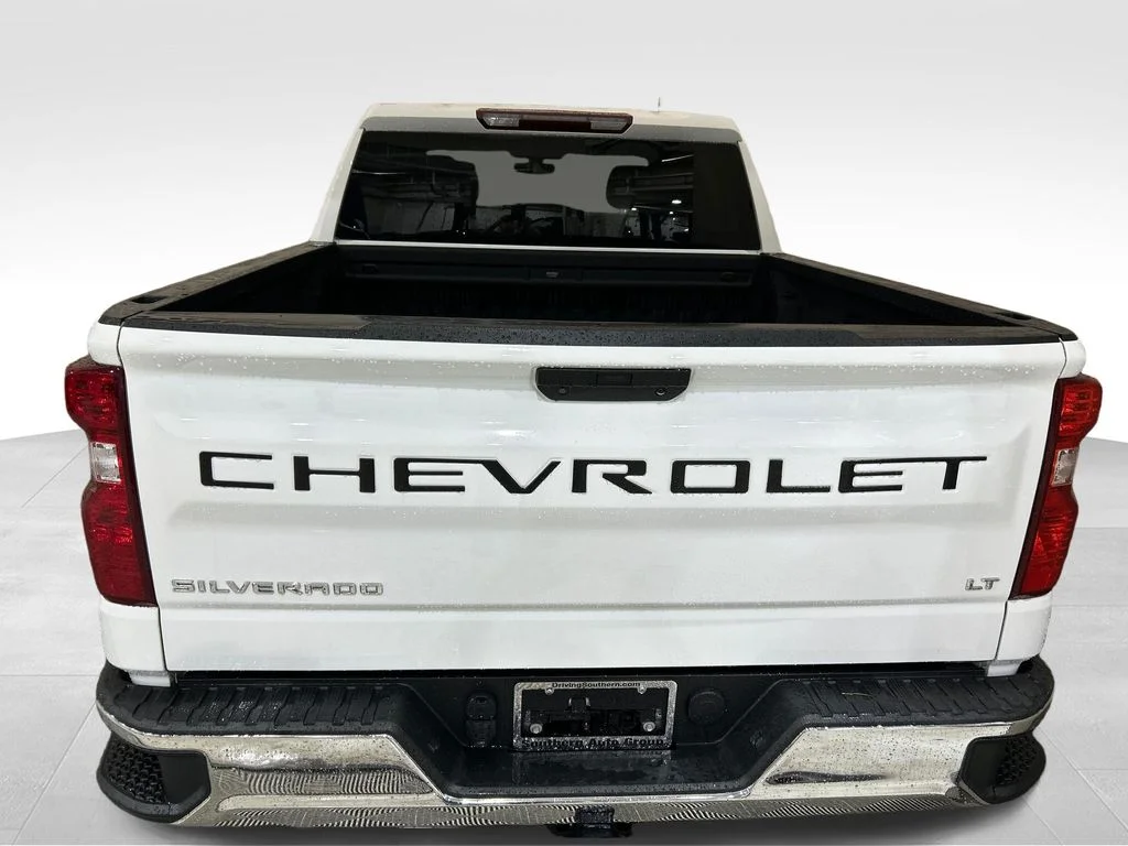 Certified Used 2022 White Chevrolet LT image 4
