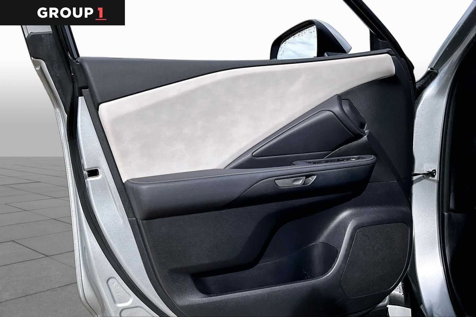 Used 2025 Celestial Silver Metallic Lexus Premium image 19