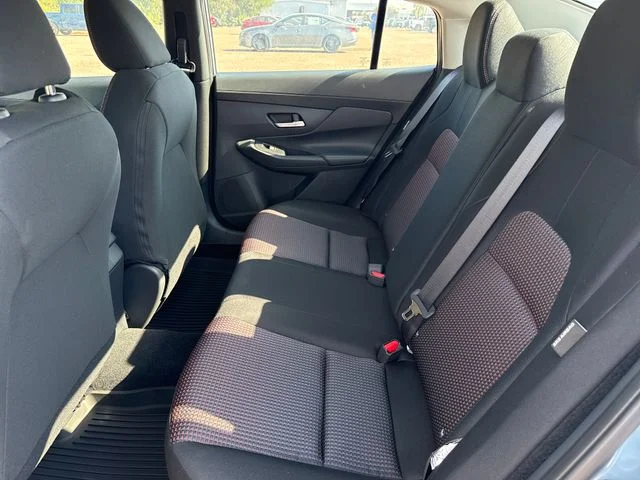 New 2027 Atlantic Gray Metallic / Super Black Two-tone Nissan SR image 15