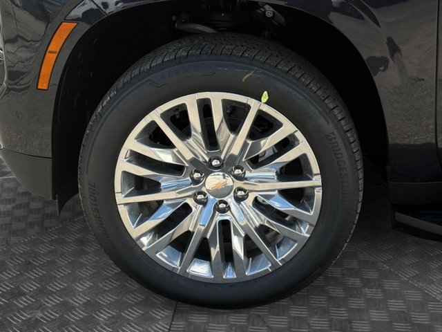 2027 Chevrolet Tahoe LS - Photo 10