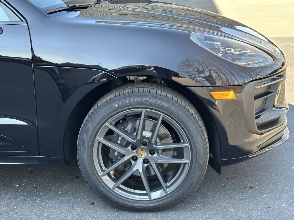 New 2026 Black Porsche T image 9