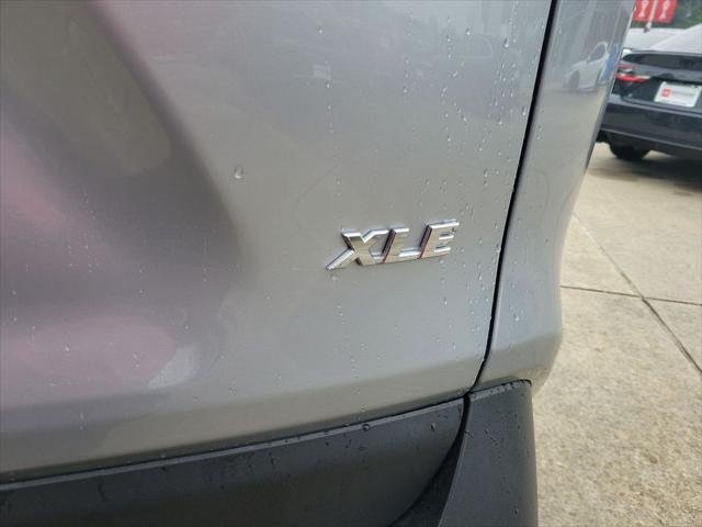 Certified Used 2023 SILVER SKY METALLIC Toyota  image 5