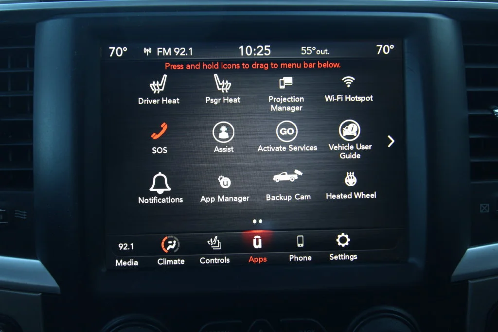 Used 2018 Brilliant Black Crystal Pearlcoat Ram Big Horn image 28