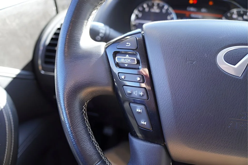 Used 2024 Anthracite Gray INFINITI LUXE image 20