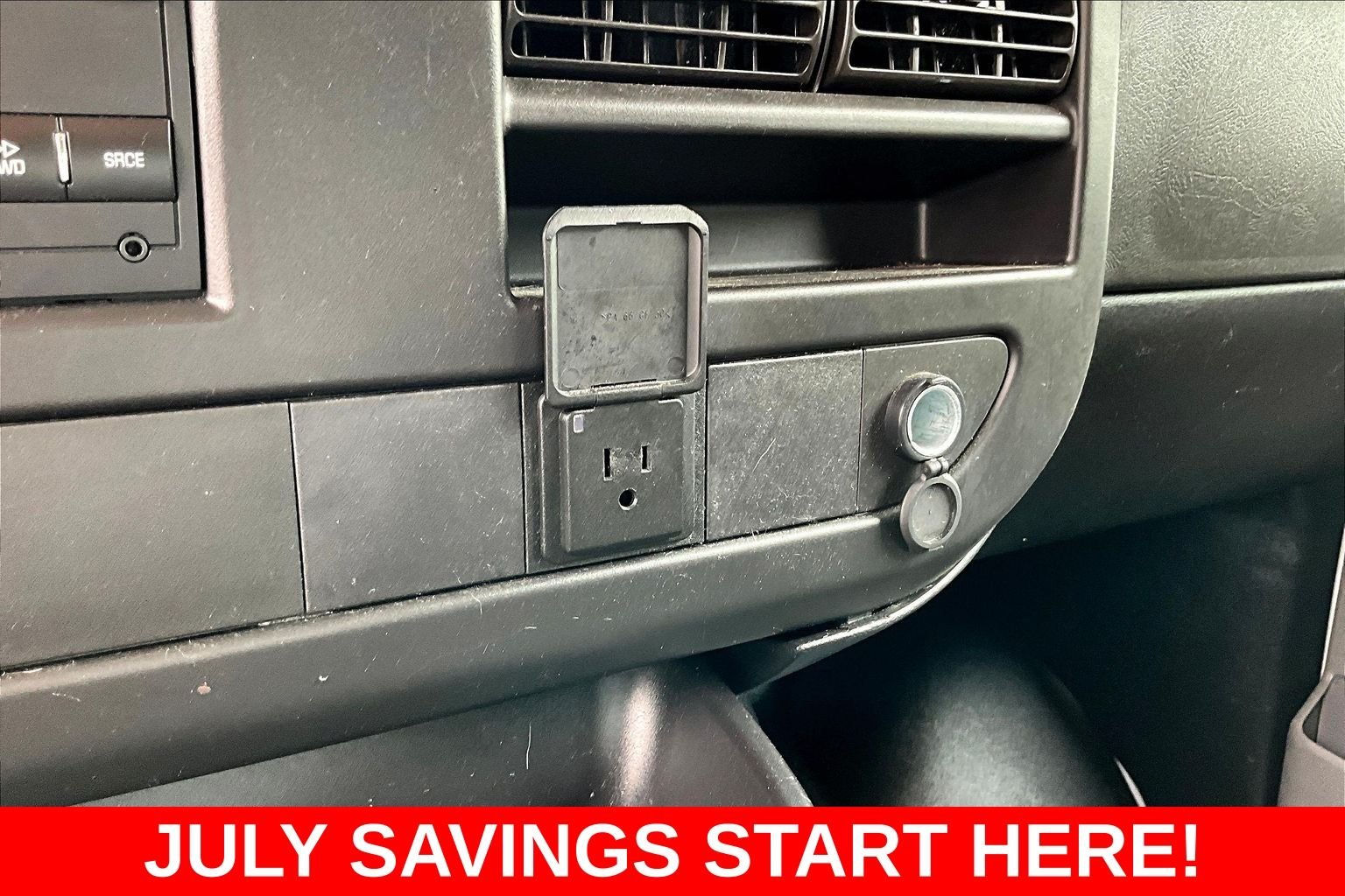 Used 2021 White GMC Work Van image 12