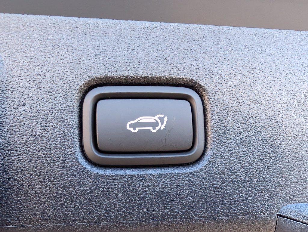 New 2026 Gray Hyundai SEL Plus FWD image 11