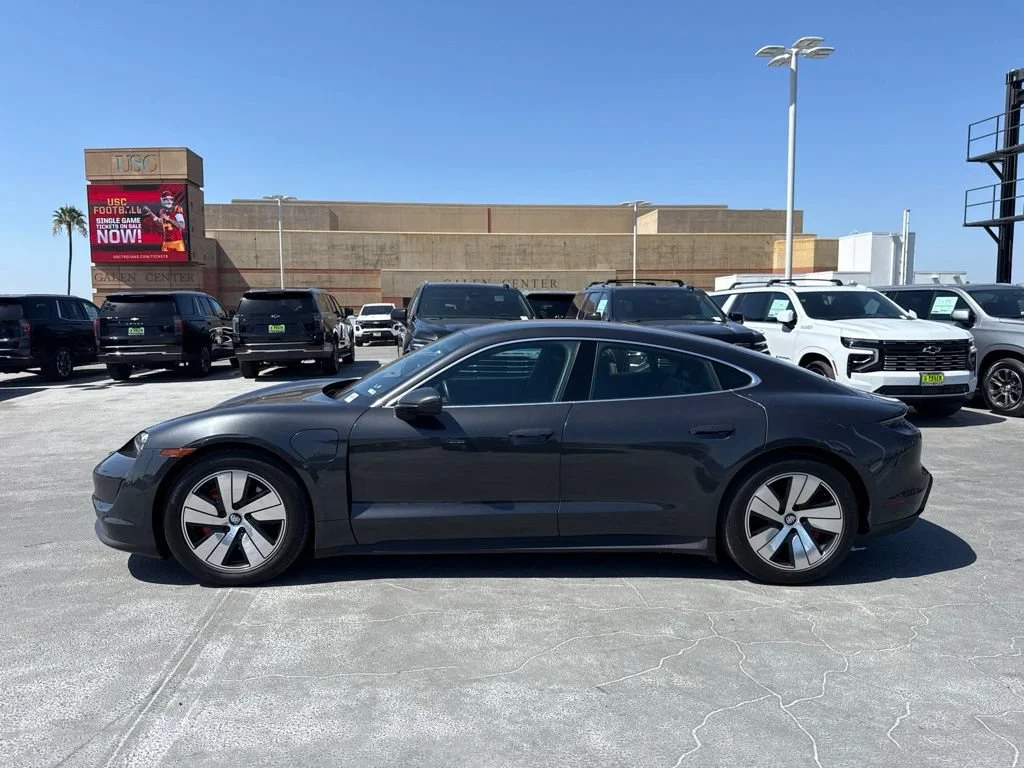 Used 2020  Porsche 4S image 8
