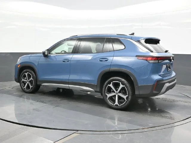 Certified Used 2026 Blue Volkswagen SE image 3