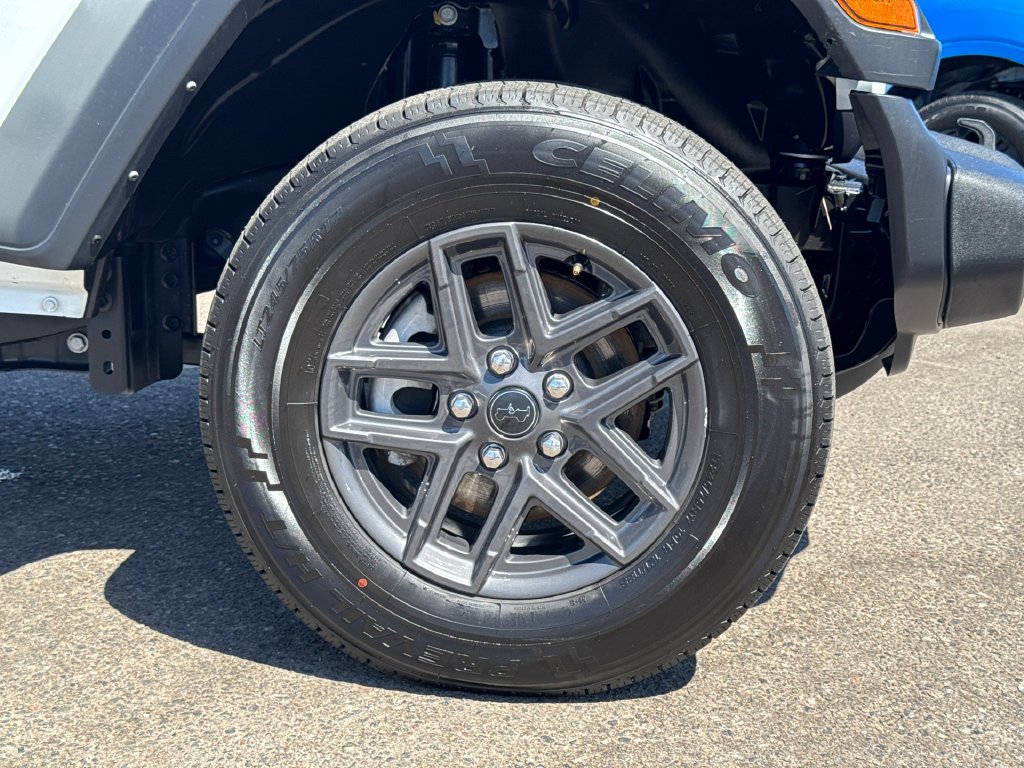 Certified Used 2025 White Jeep Sport S image 7