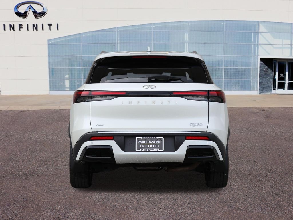 Certified Used 2023 White INFINITI LUXE image 55