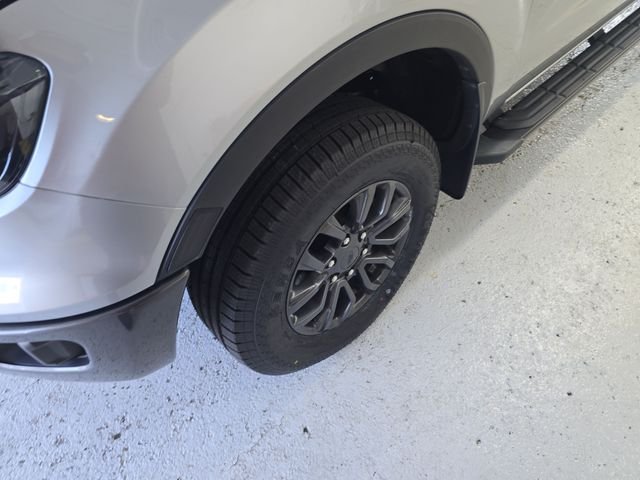 Used 2023 Silver Ford XLT image 9
