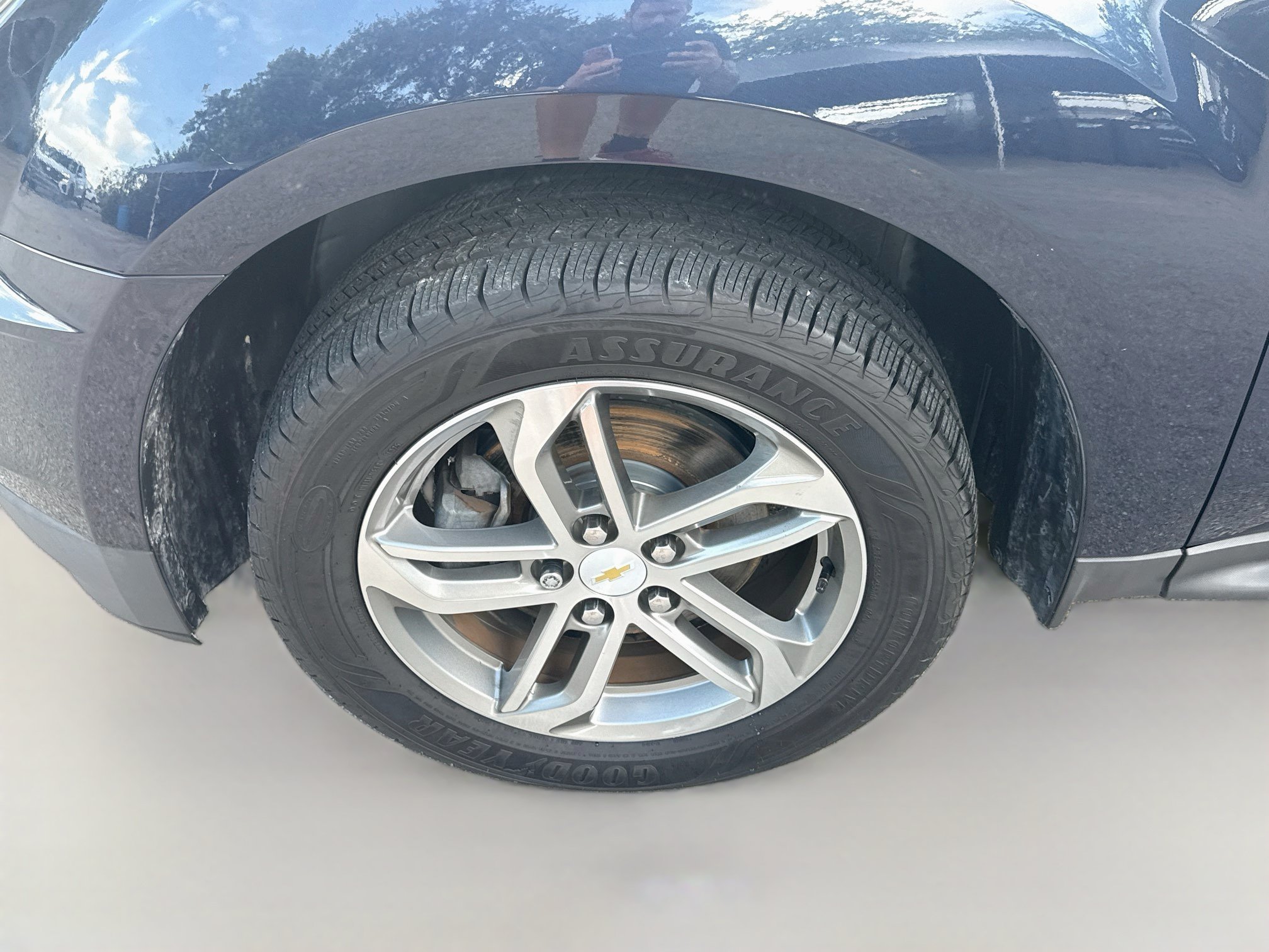 Used 2017 Blue Velvet Metallic Chevrolet Premier image 33