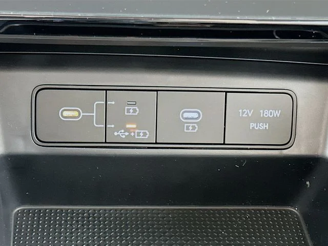 New 2026 Hyundai TUCSON SEL