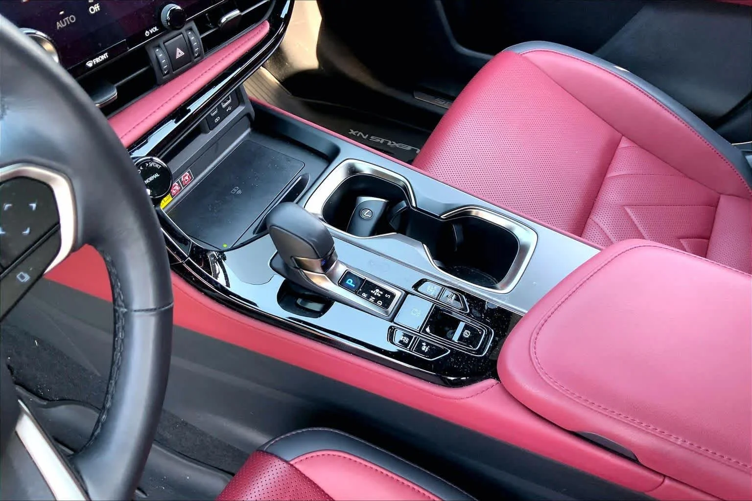 Certified Used 2024 Caviar Lexus Luxury image 17