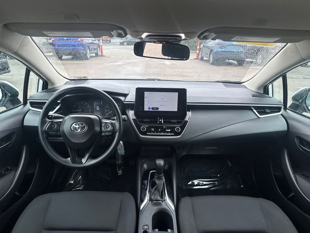 Used 2024 White Toyota LE image 10