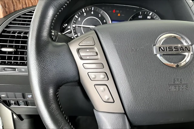 Used 2019 White Nissan SL image 10