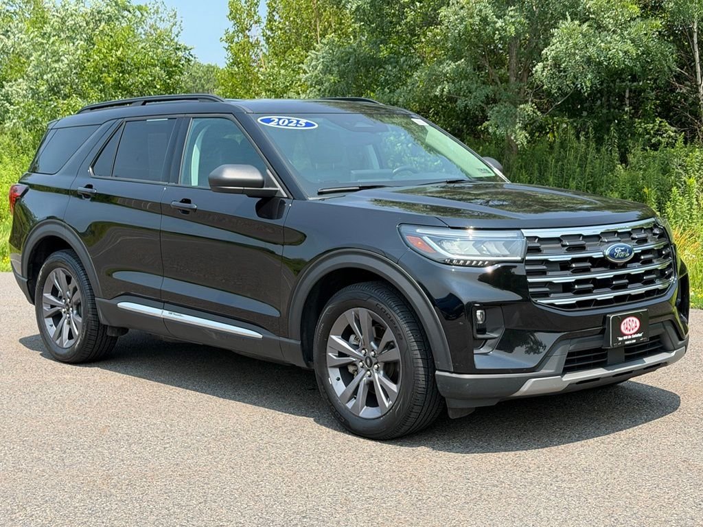 2025 Ford Explorer