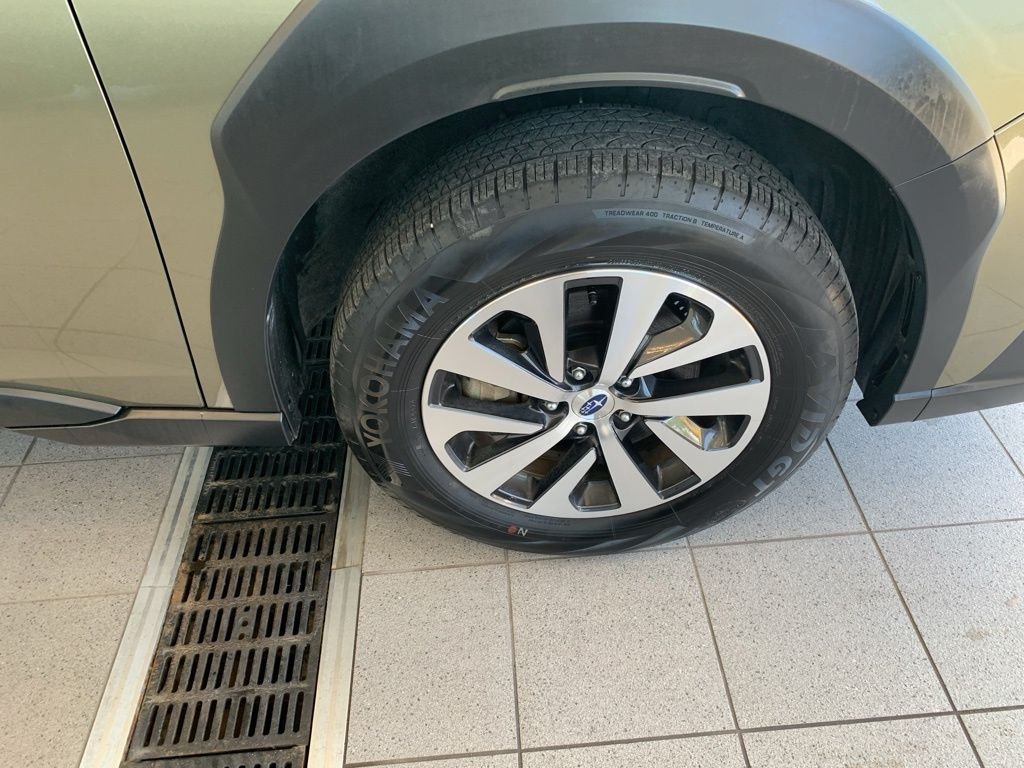 Used 2025 Green Subaru Premium image 24