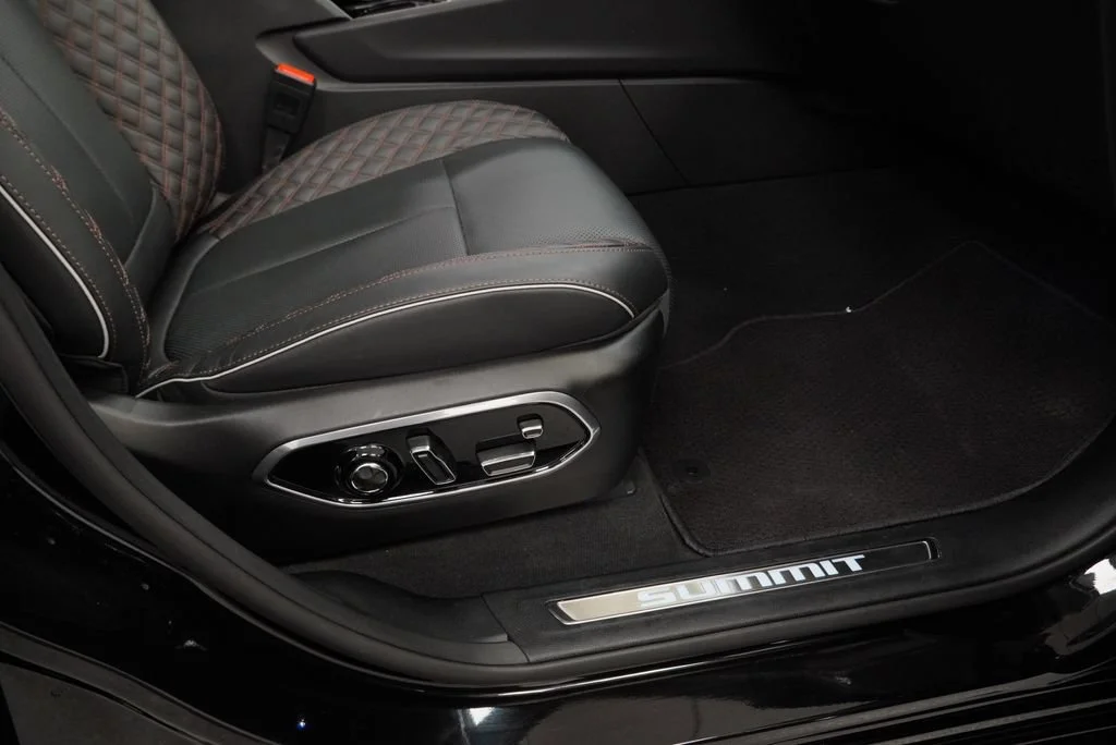 2024 Jeep Grand Cherokee L Summit Reserve - Photo 38