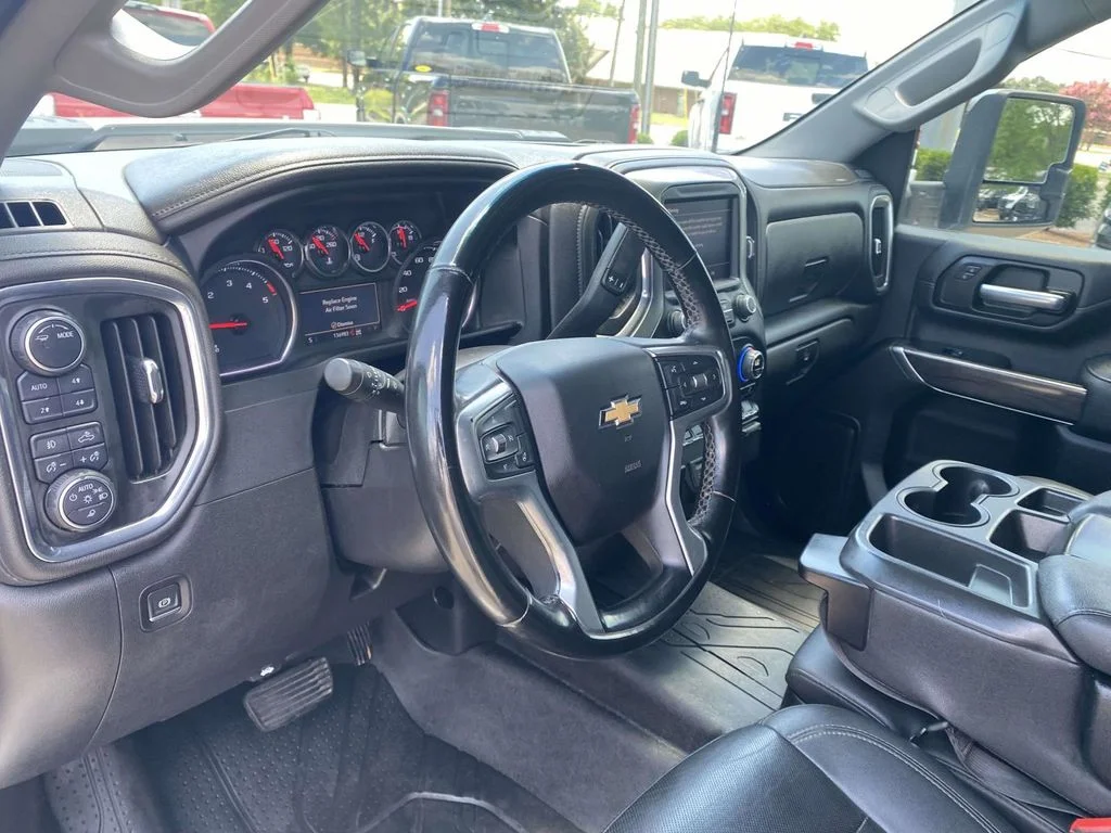 Used 2023 White Chevrolet LTZ image 22