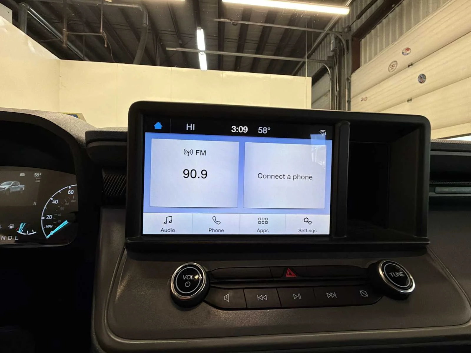 Used 2024 Shadow Black Ford XL image 12