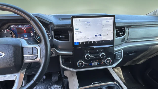 Used 2024 White Ford XLT image 11