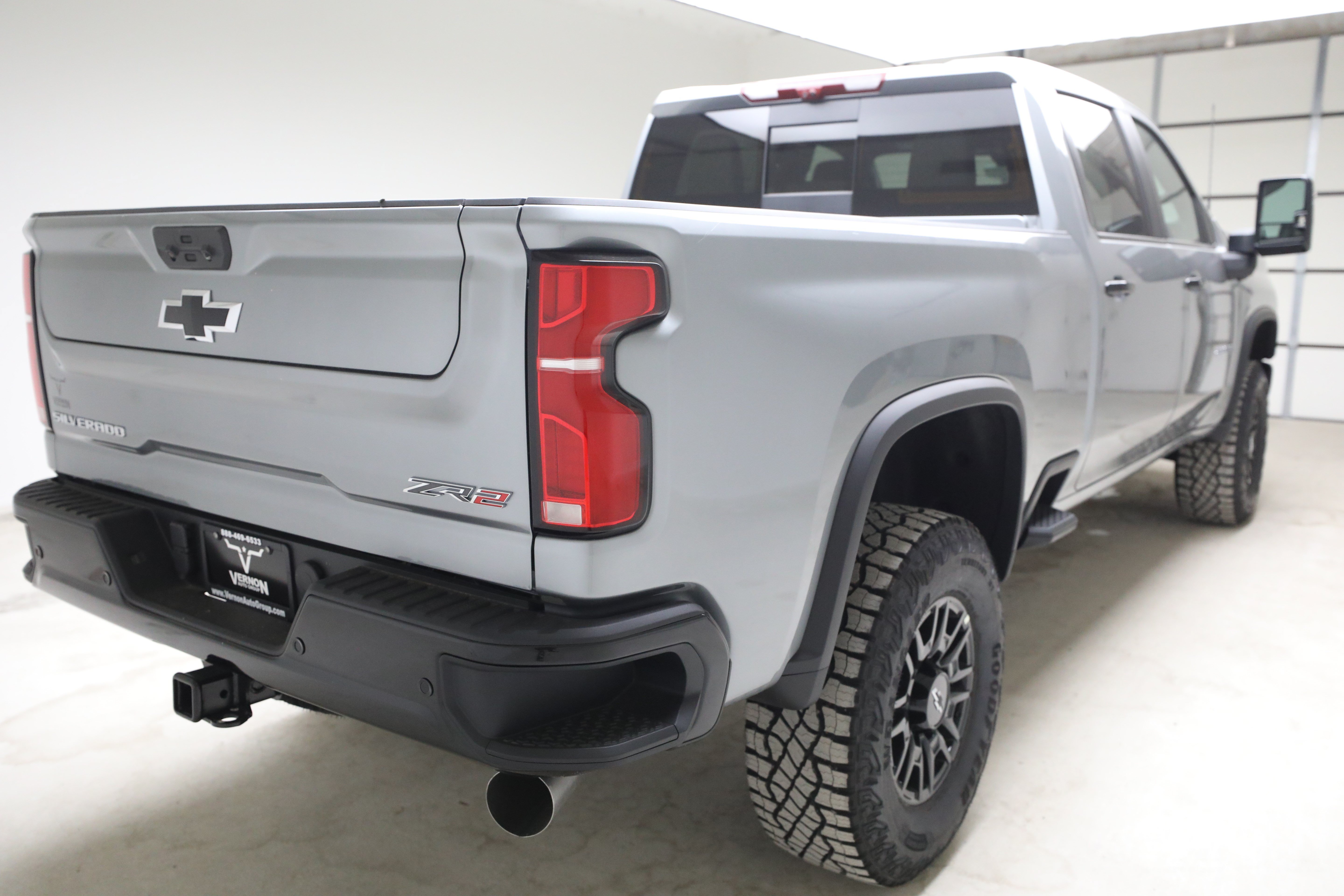 New 2026 Sterling Gray Metallic Chevrolet N image 5