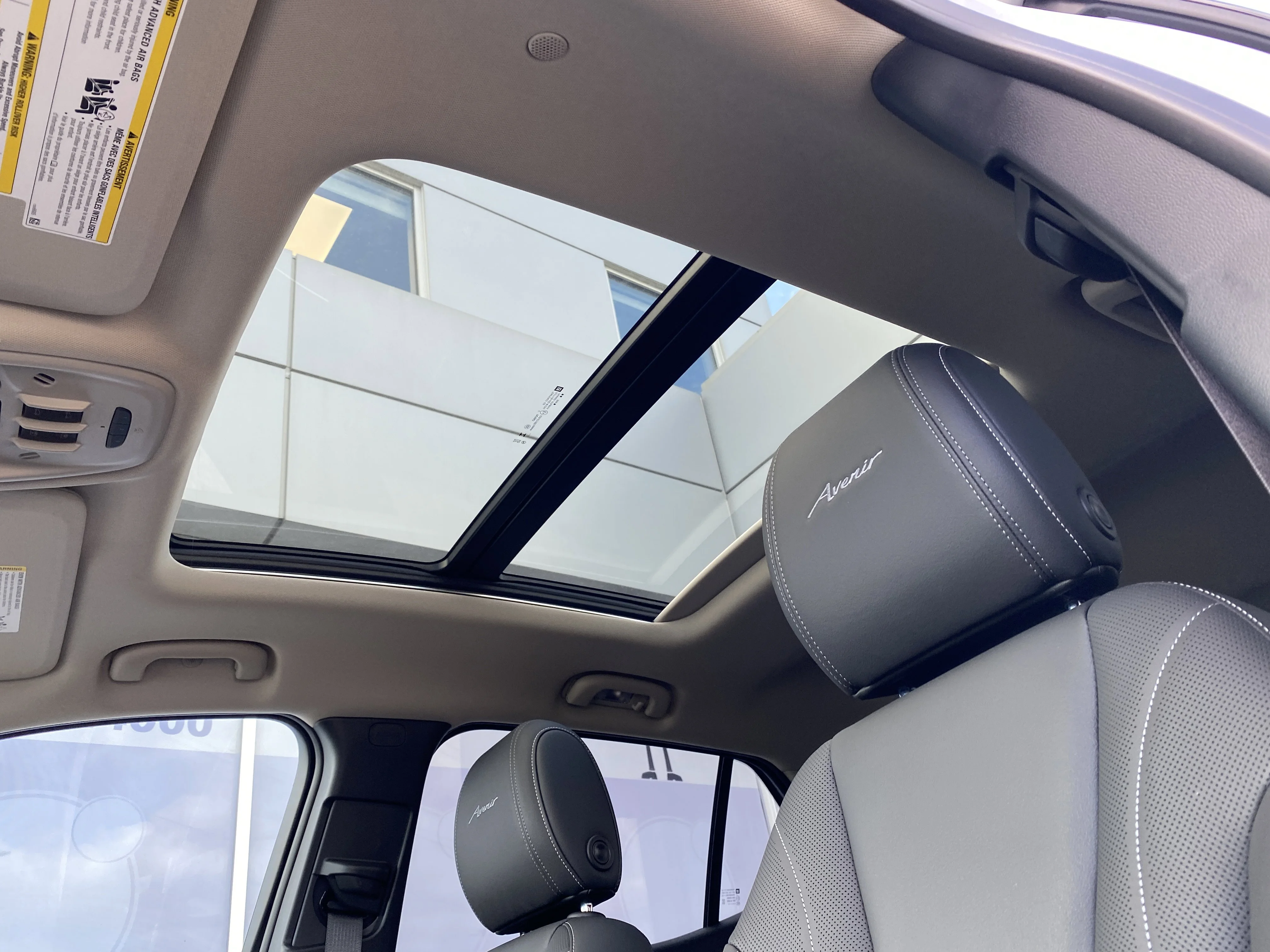New 2026 WHITE FROST TRICOAT Buick Avenir image 24