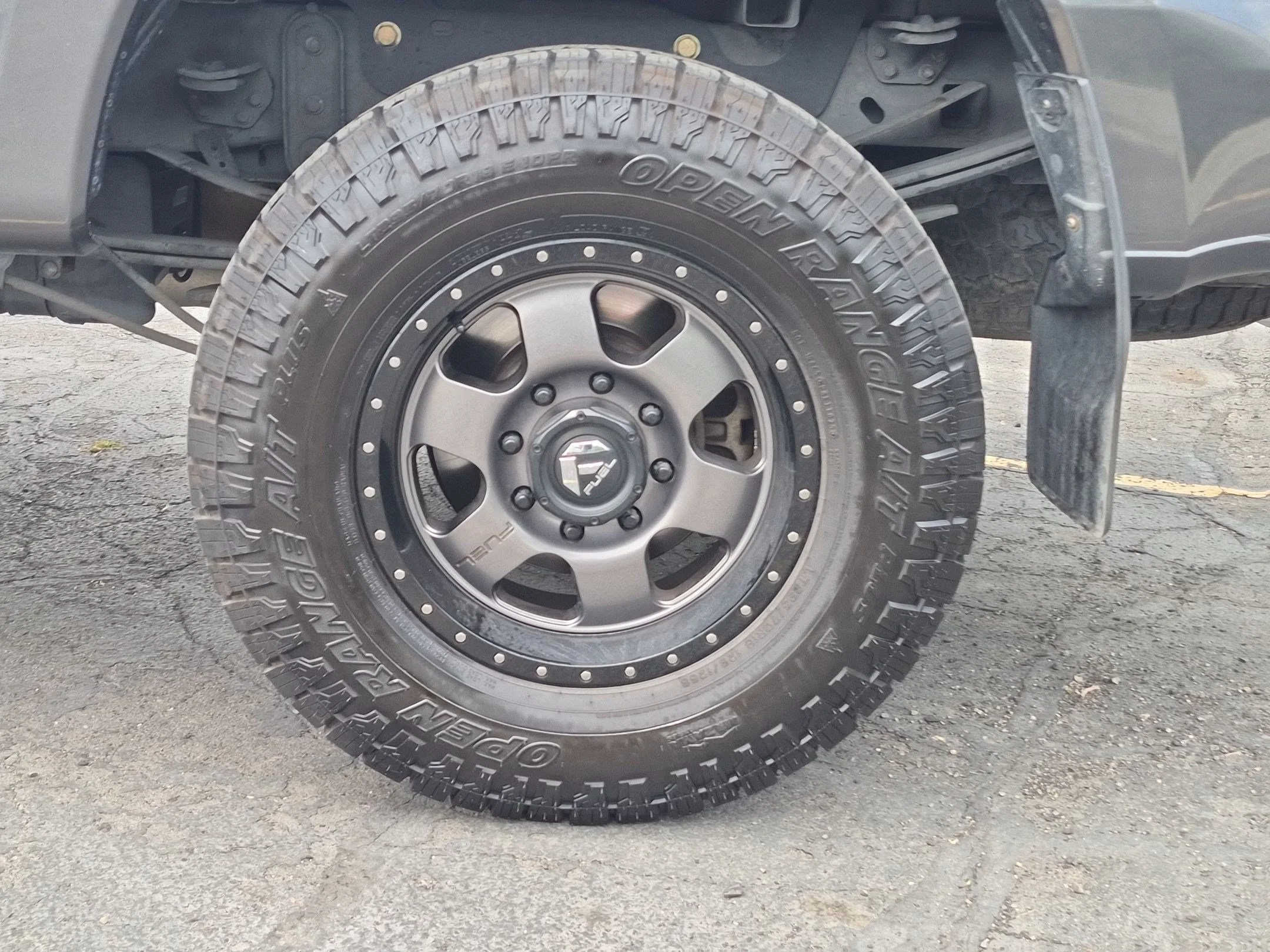 Used 2018 Magnetic Ford XL image 12