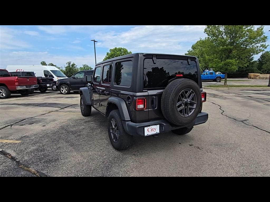 Certified Used 2024 Gray Jeep Sport S image 6