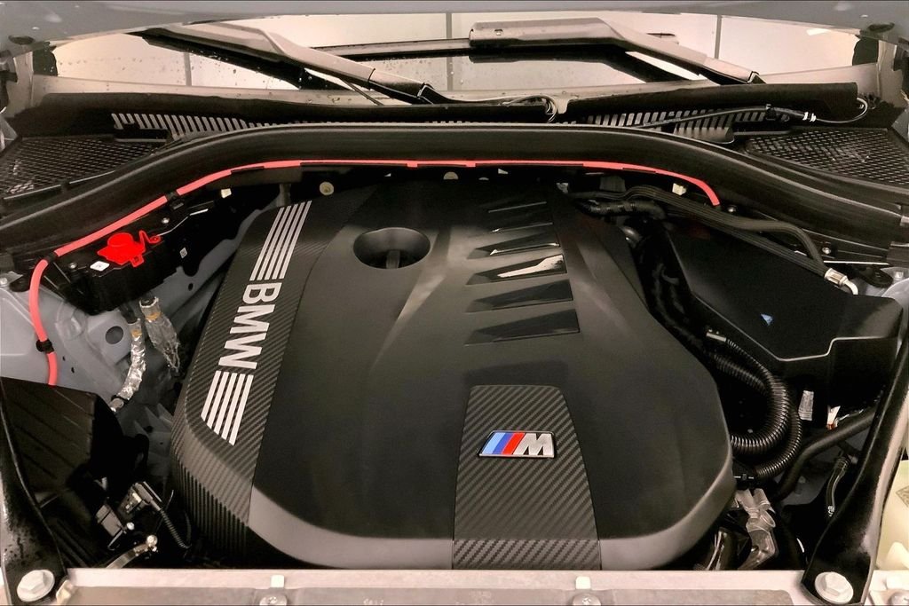 Certified Used 2026 Gray Metallic BMW M50 xDrive image 9