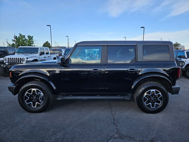 Used 2022 Shadow Black Ford Outer Banks image 43