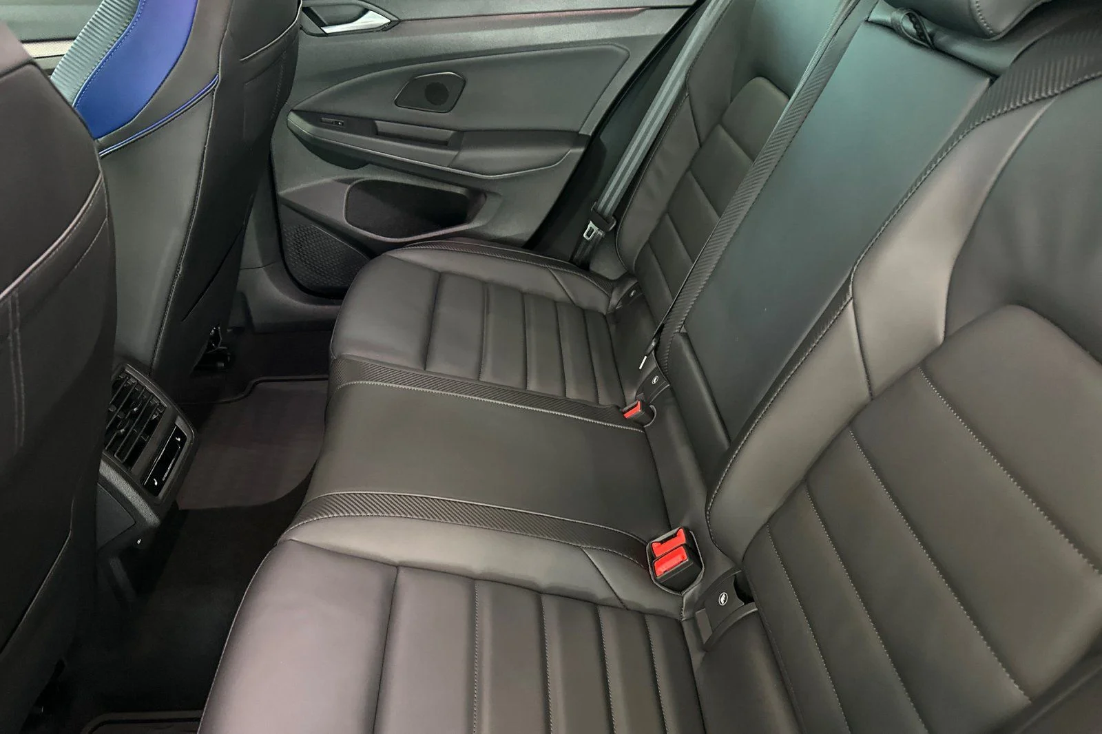 New 2026 Black Volkswagen Base image 10