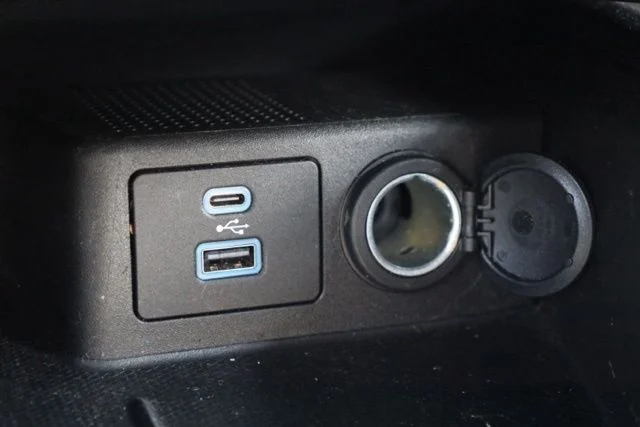 Used 2023 Silver Ford ST-Line image 30