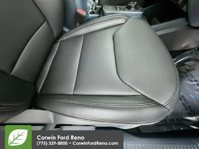 New 2026 Azure Gray Metallic Tri-Coat Ford Lariat image 32