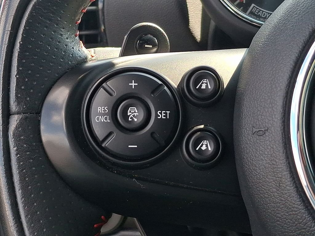 Used 2020 Gray MINI  image 17