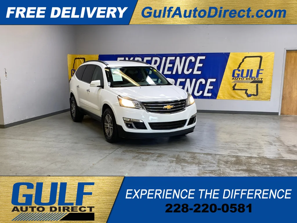 Used 2017 White Chevrolet LT image 1