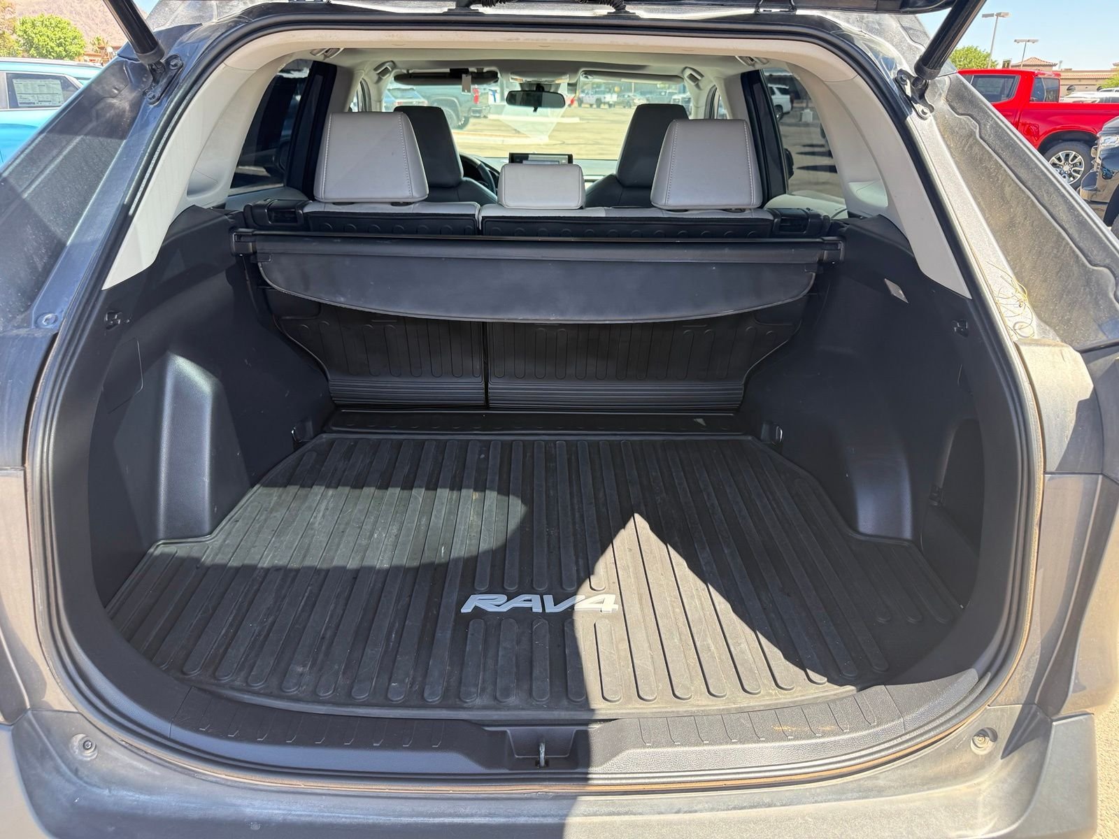 2021 Toyota RAV4 XLE Premium - Photo 39